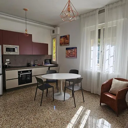 Apartment Fioravanti 9 *